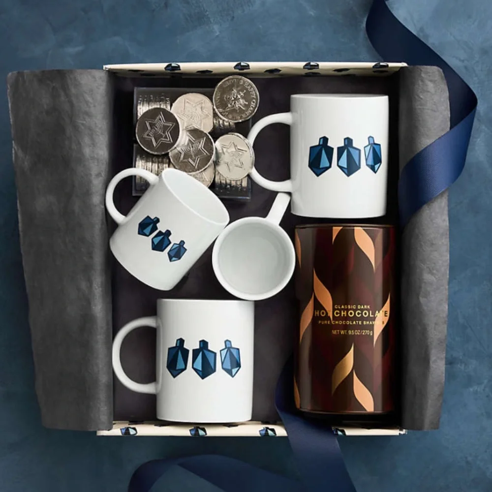 Crate&Barrel Joan Anderson Dreidel Hanukkah Mugs
